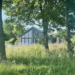 Luksus Hus I 1st Raekke, All-incl Komfort Med Og Skov Semesterbostad Strøby Ladeplads