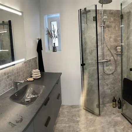 Luksus Hus I 1st Raekke, All-incl Komfort Med Og Skov Strøby Ladeplads