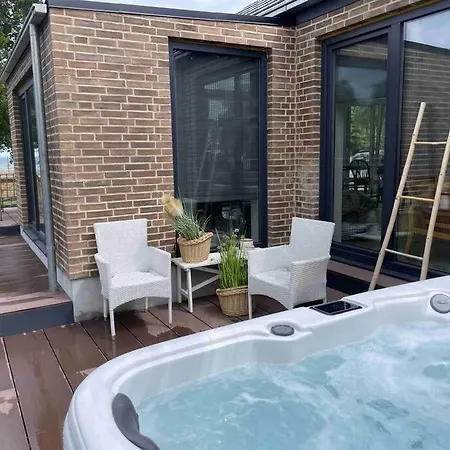 Holiday home Luksus Hus I 1st Raekke, All-incl Komfort Med Og Skov Stroby