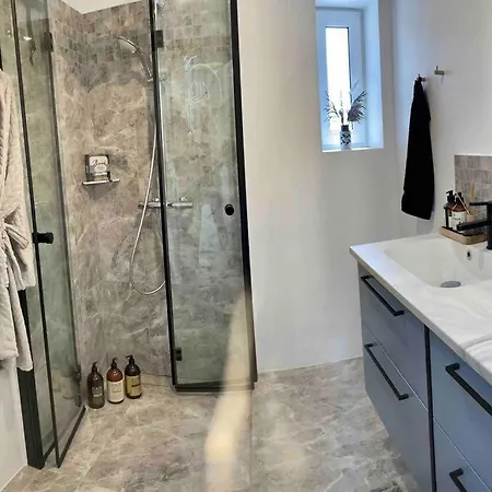 Luksus Hus I 1st Raekke, All-incl Komfort Med Og Skov