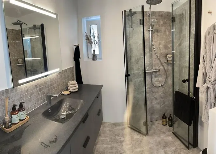 Luksus Hus I 1st Række, All-incl Komfort Med Og Skov Strøby Ladeplads